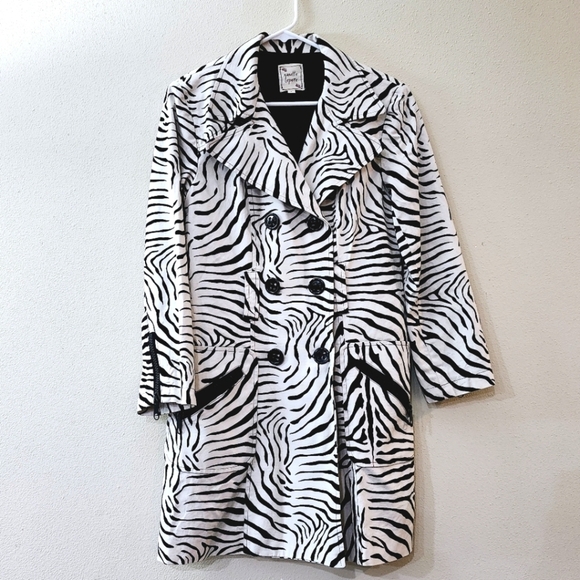 Nanette Lepore Animal Print Trench Coat Size 8 - Picture 1 of 11
